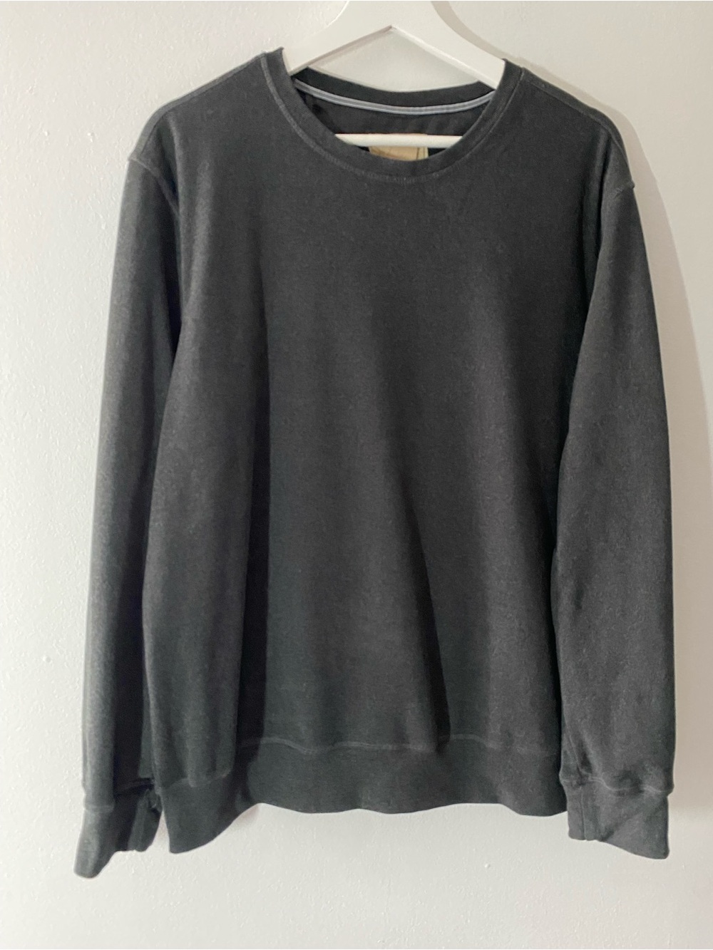 Boston Traders Men's Charcoal Crewneck Pullover Sweater